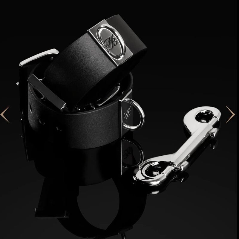 silvermattebondage53768383287.jpg