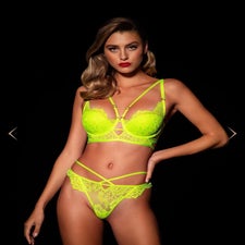 vanessaneon51767357624.jpg