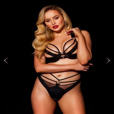 adriana52816381506.jpg