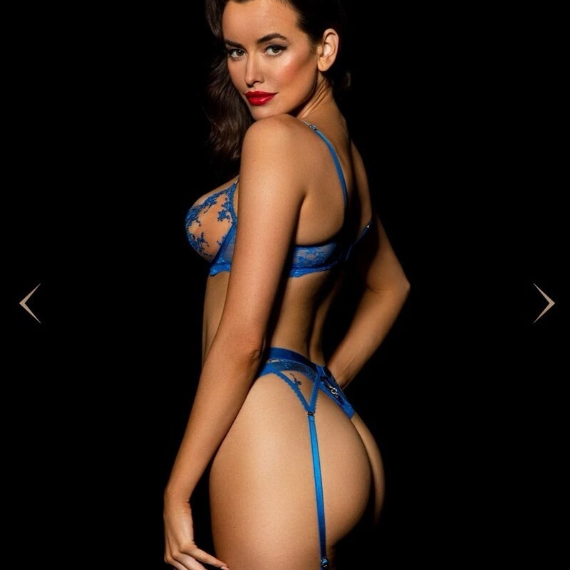 laurasapphire51364367410.jpg