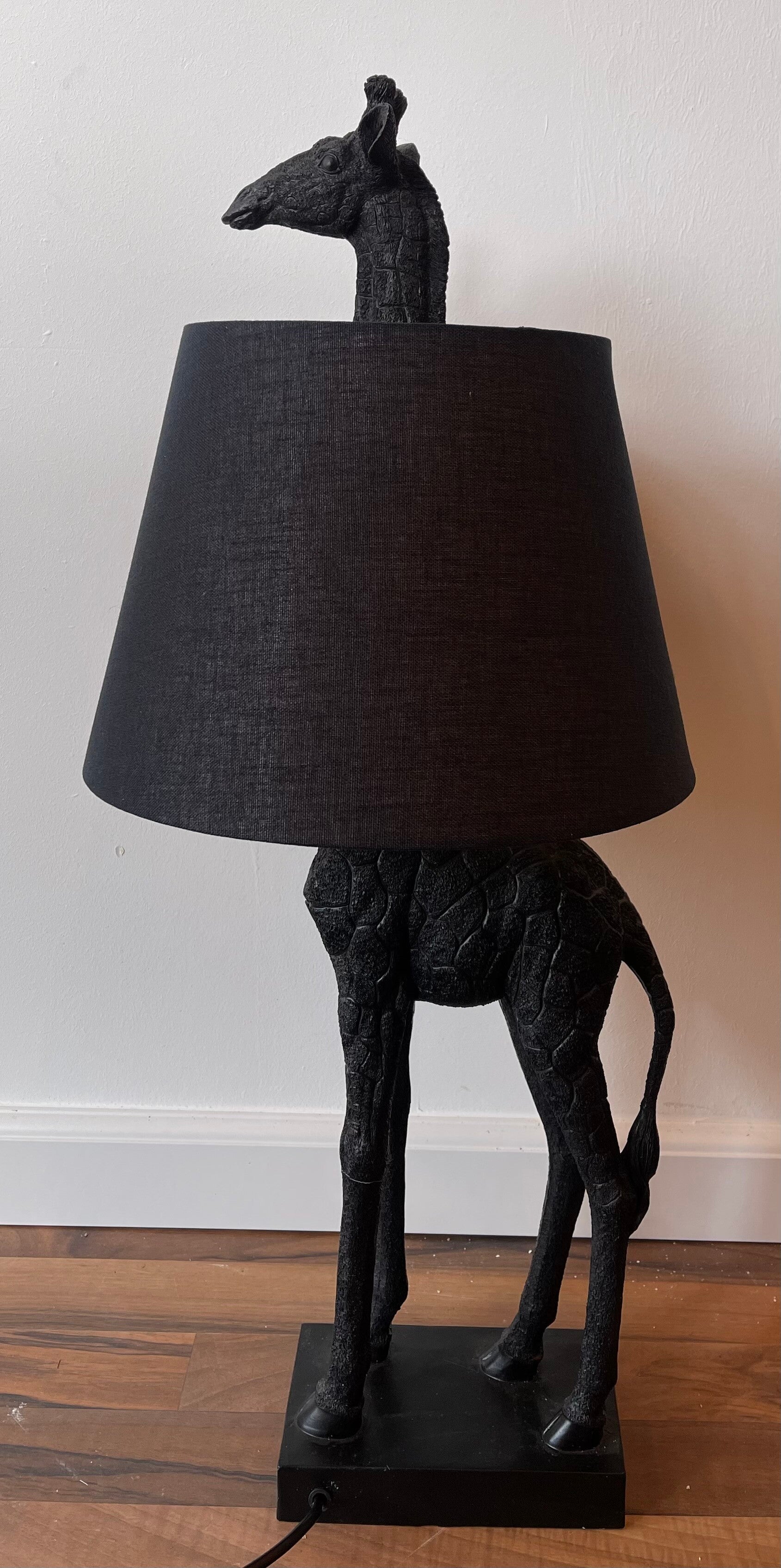 Zwarte giraffe vloer of tafellamp + lampenkap