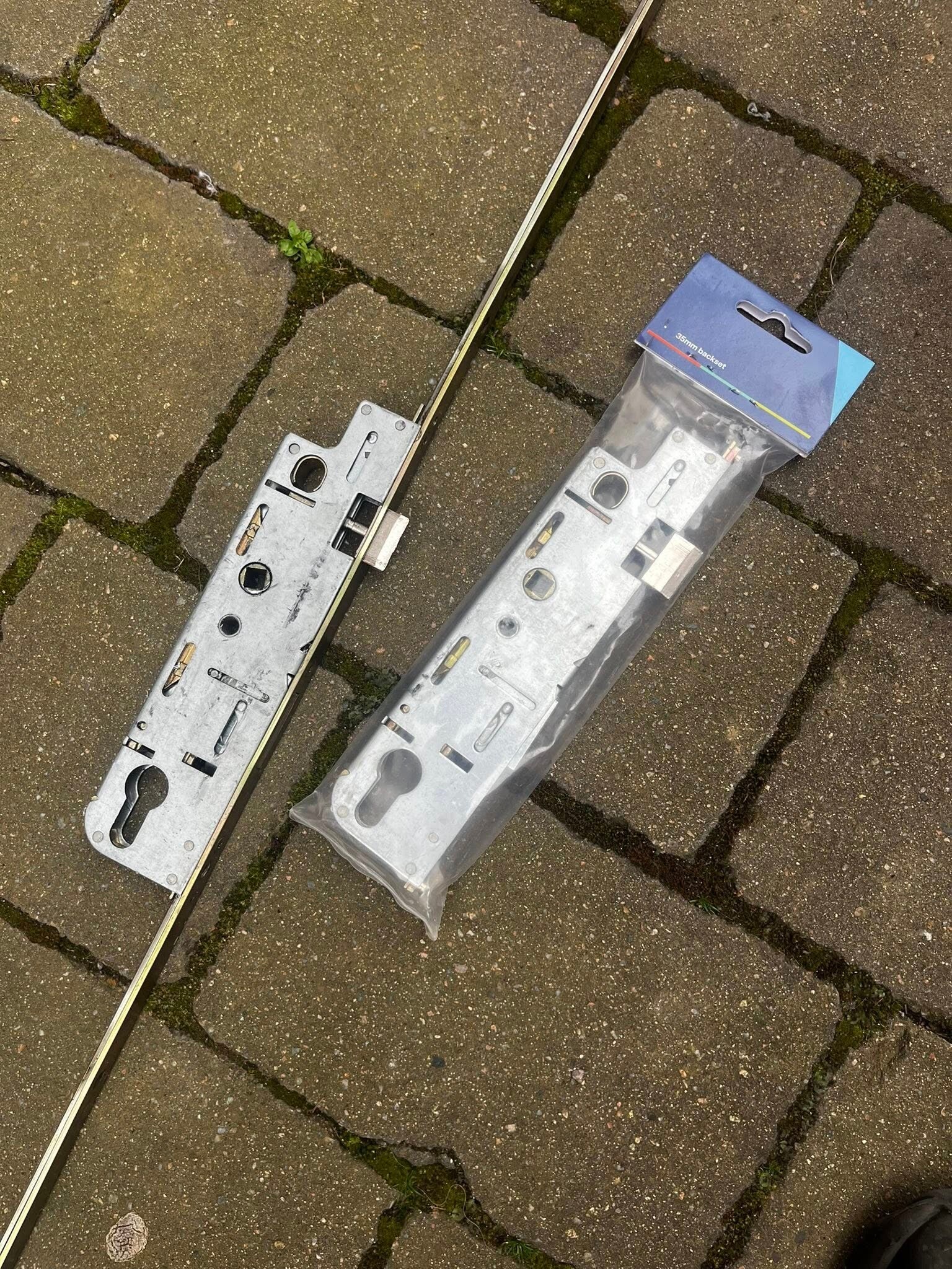 Picture of replacement locks