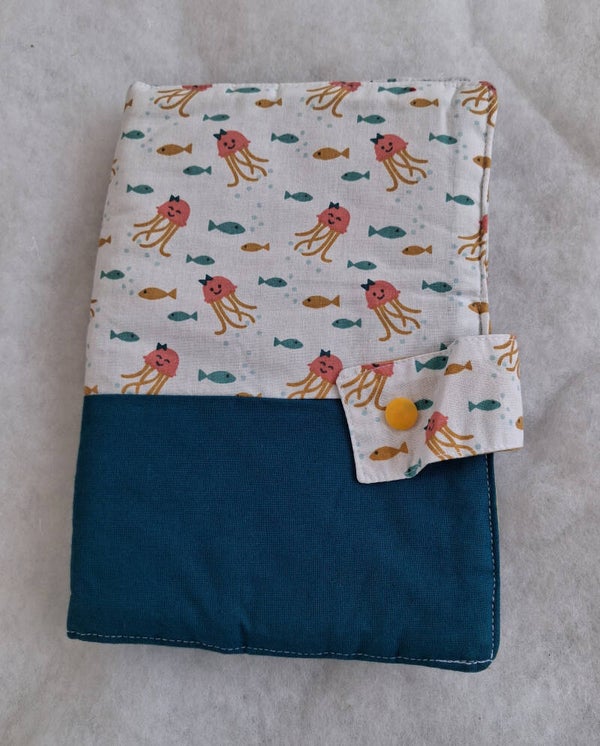 Housse carnet de santé thème océan