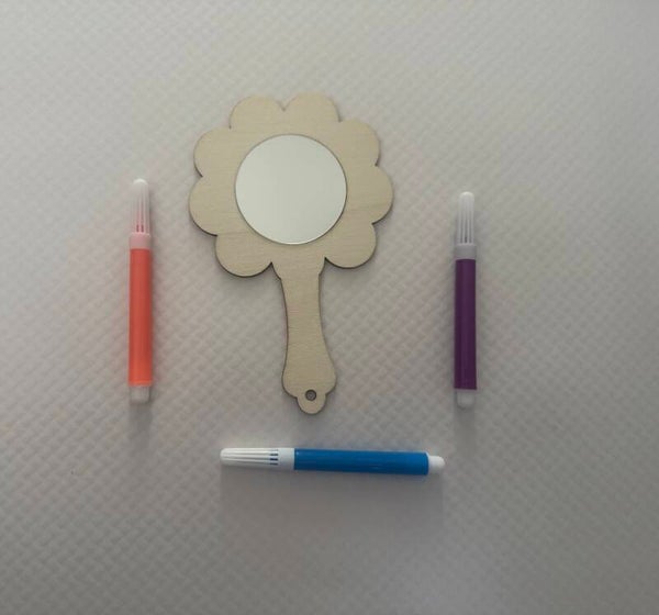 Holdable Wooden Mirror (style may vary from picture)