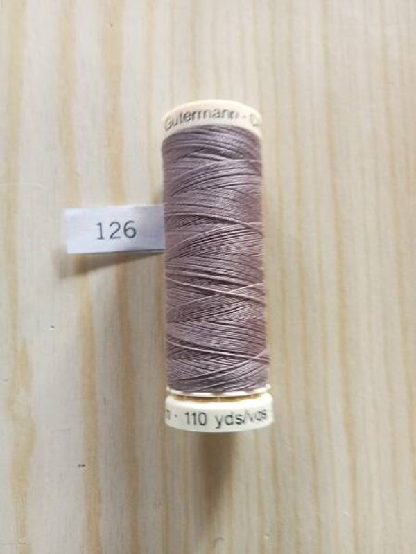 Fil Guterman pour tout coudre - 100 m - Marron clair N° 126