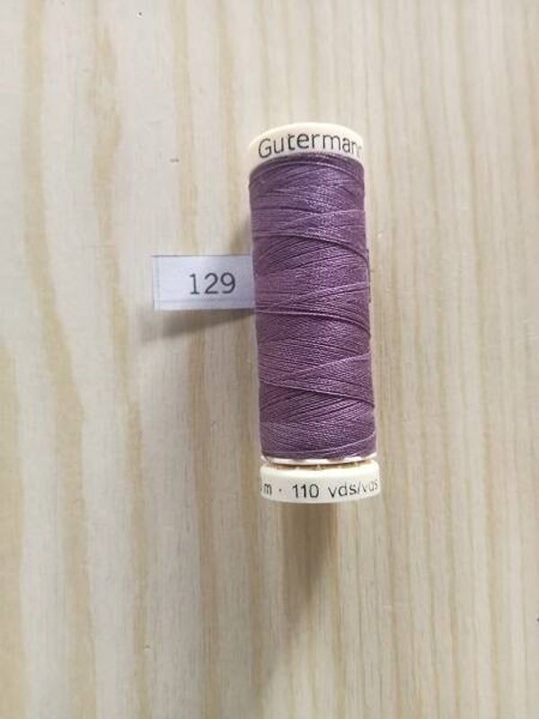 Fil Guterman pour tout coudre - 100 m - Prune N° 129