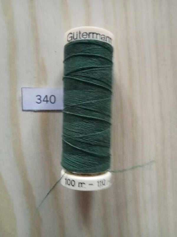 Fil Guterman pour tout coudre - 100 m - Vert sapin N° 340