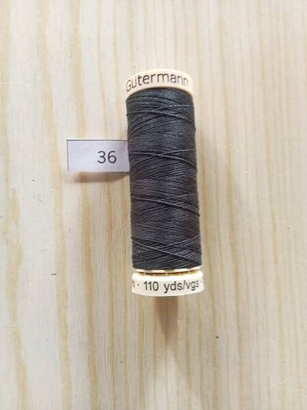 Fil Guterman pour tout coudre - 100m - Gris anthracite N° 36