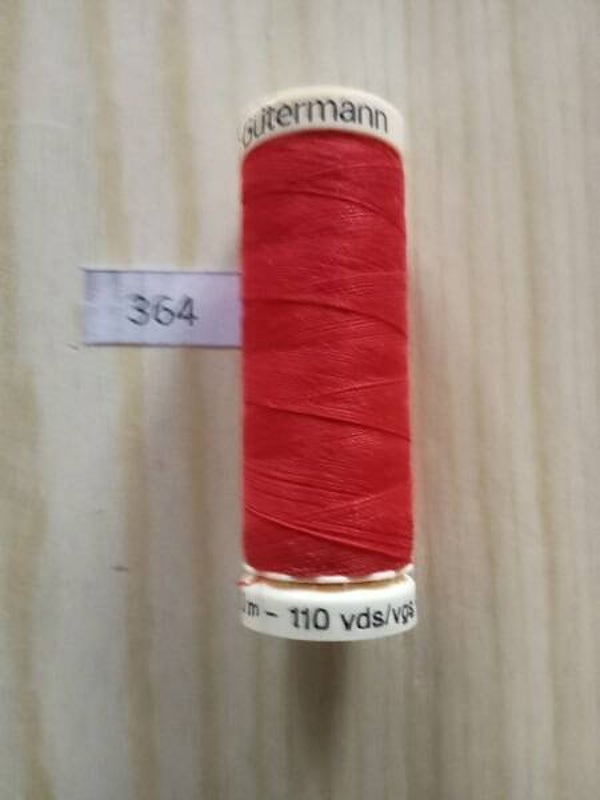 Fil Guterman pour tout coudre - 100 m - Rouge N° 364