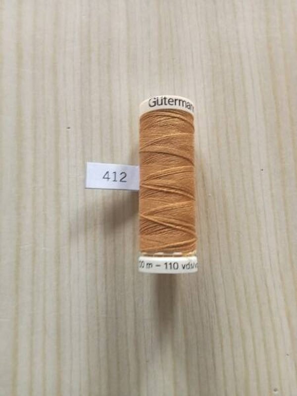 Fil Guterman pour tout coudre - 100 m - Ocre jaune N° 412