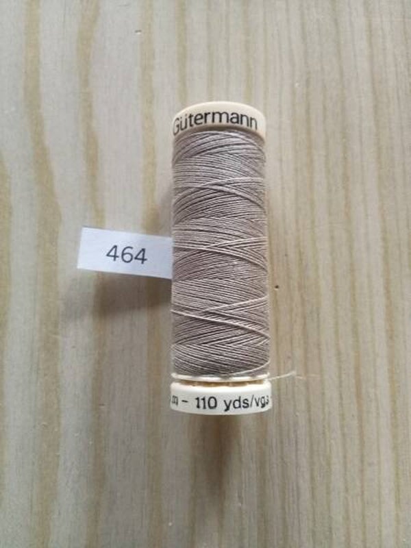 Fil Guterman pour tout coudre - 100 m - Grège N° 464