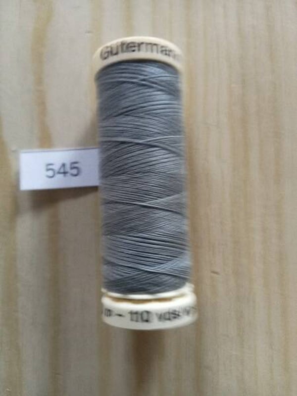 Fil Guterman pour tout coudre - 100 m - Gris moyen N° 545