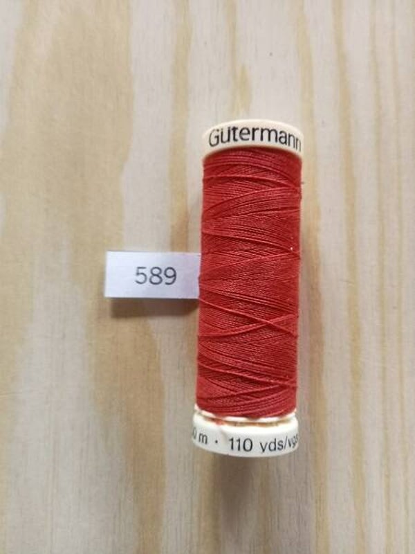 Fil Guterman pour tout coudre - 100 m - Rouge N° 589