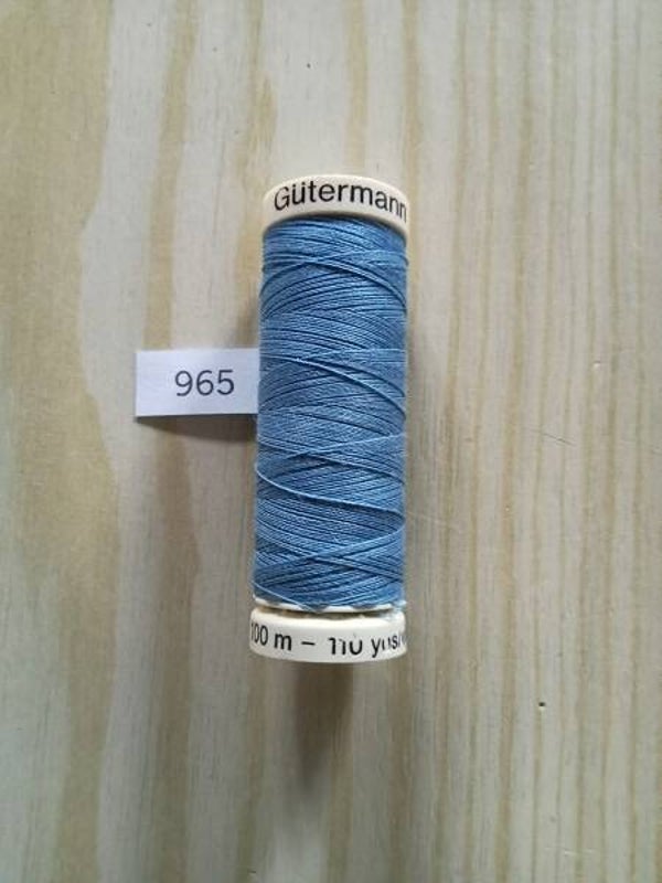 Fil Guterman pour tout coudre - 100 m - Bleu N° 965