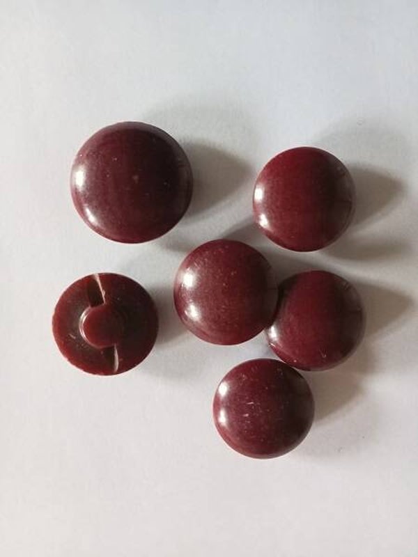 Lot 6 boutons à pied bordeaux Vintage - 18 et 21 mm - Réf BP16