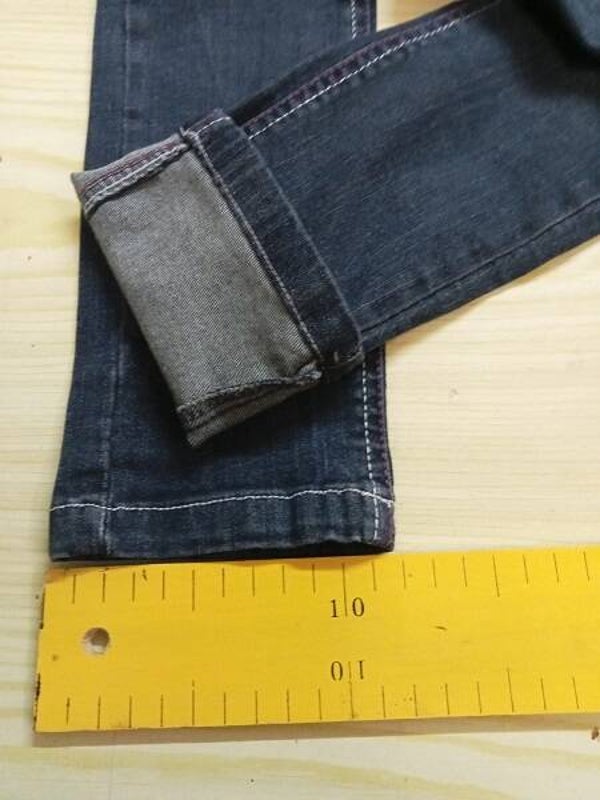 Ourlet piqué de pantalon