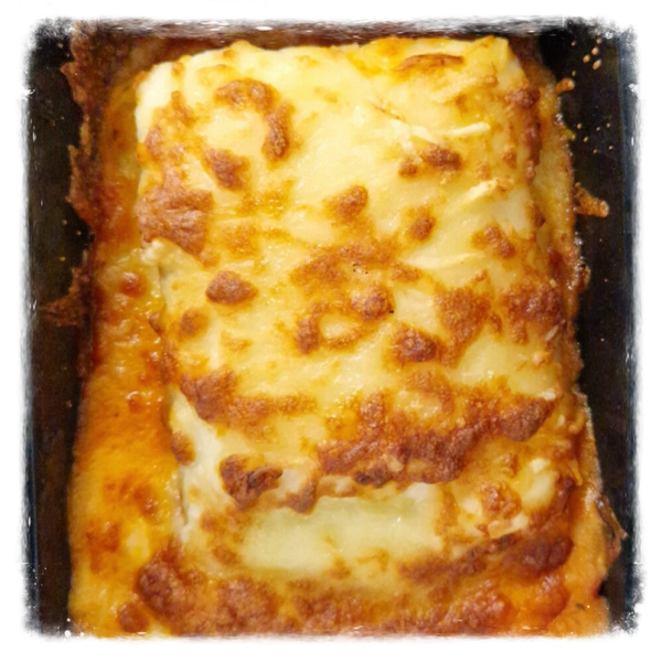 Lasagne con Carne mit Bechamel und Mozzarella
