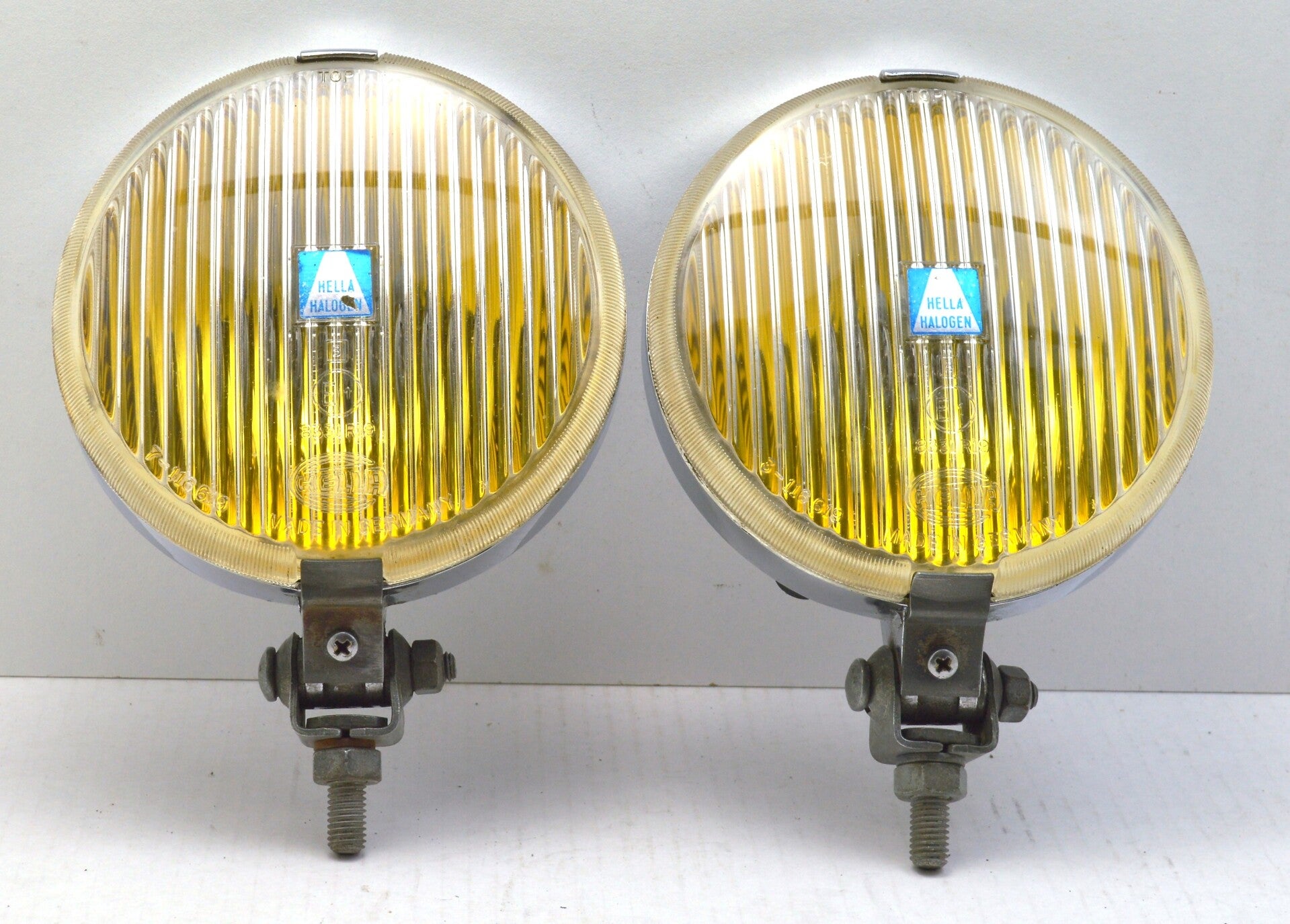set à 2 Hella 140 mistlampen mistlichten breedstralers chroom