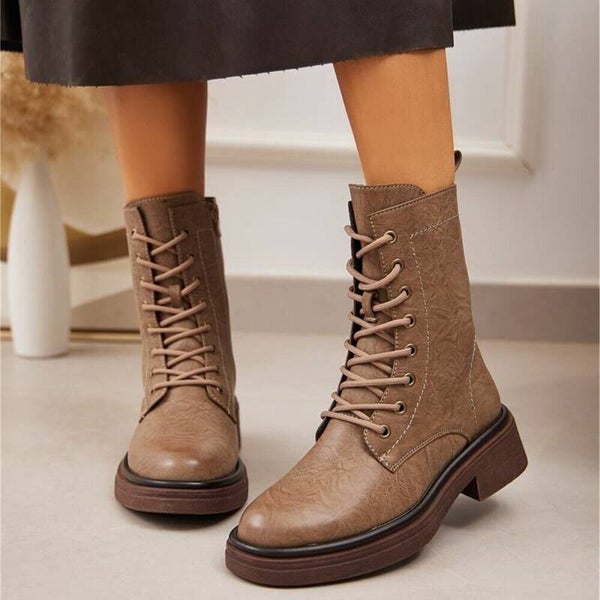 Essential Lace-Up Veterboots
