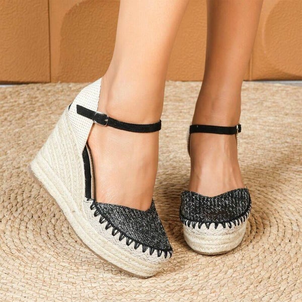 Woven Wedge Sandalen