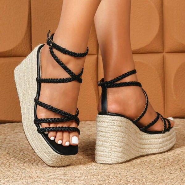 Braided Platform Sandalen