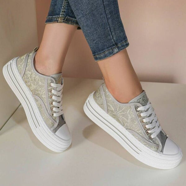Floral Glamour Sneaker