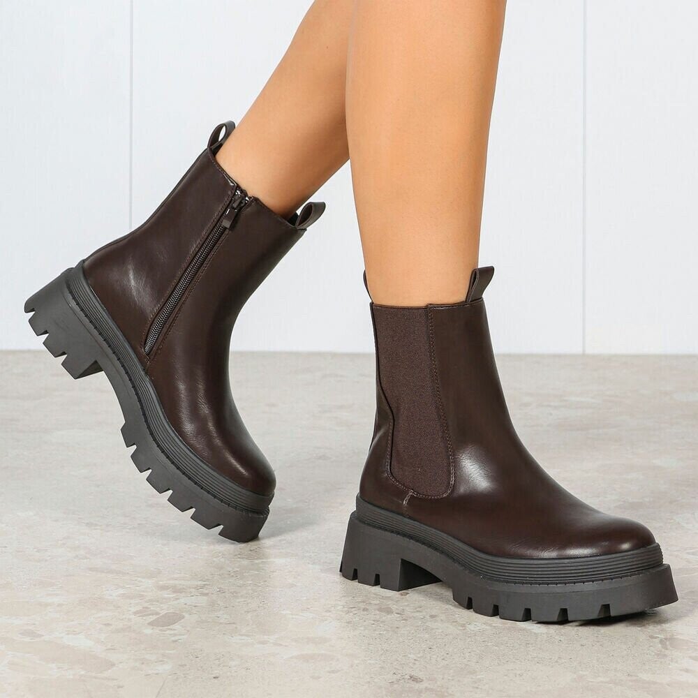 Chelsea boots
