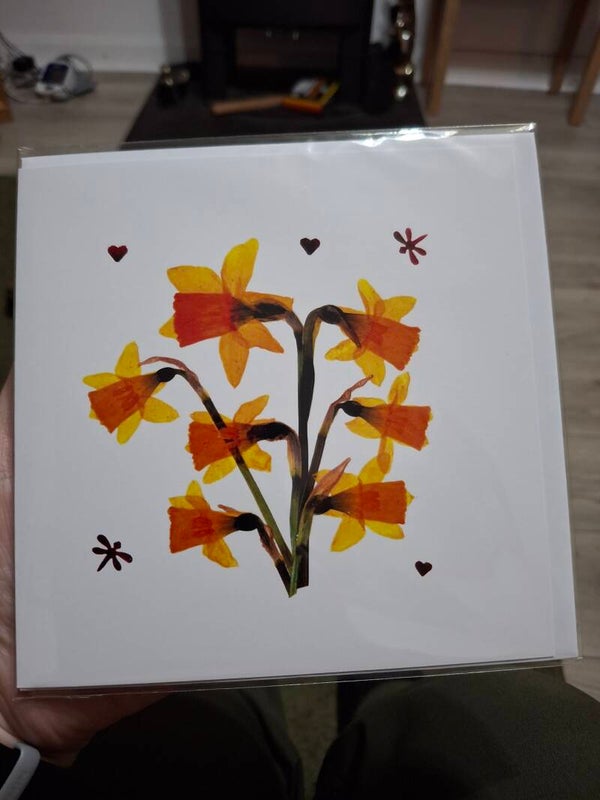 Pressed flower printed daffodil card