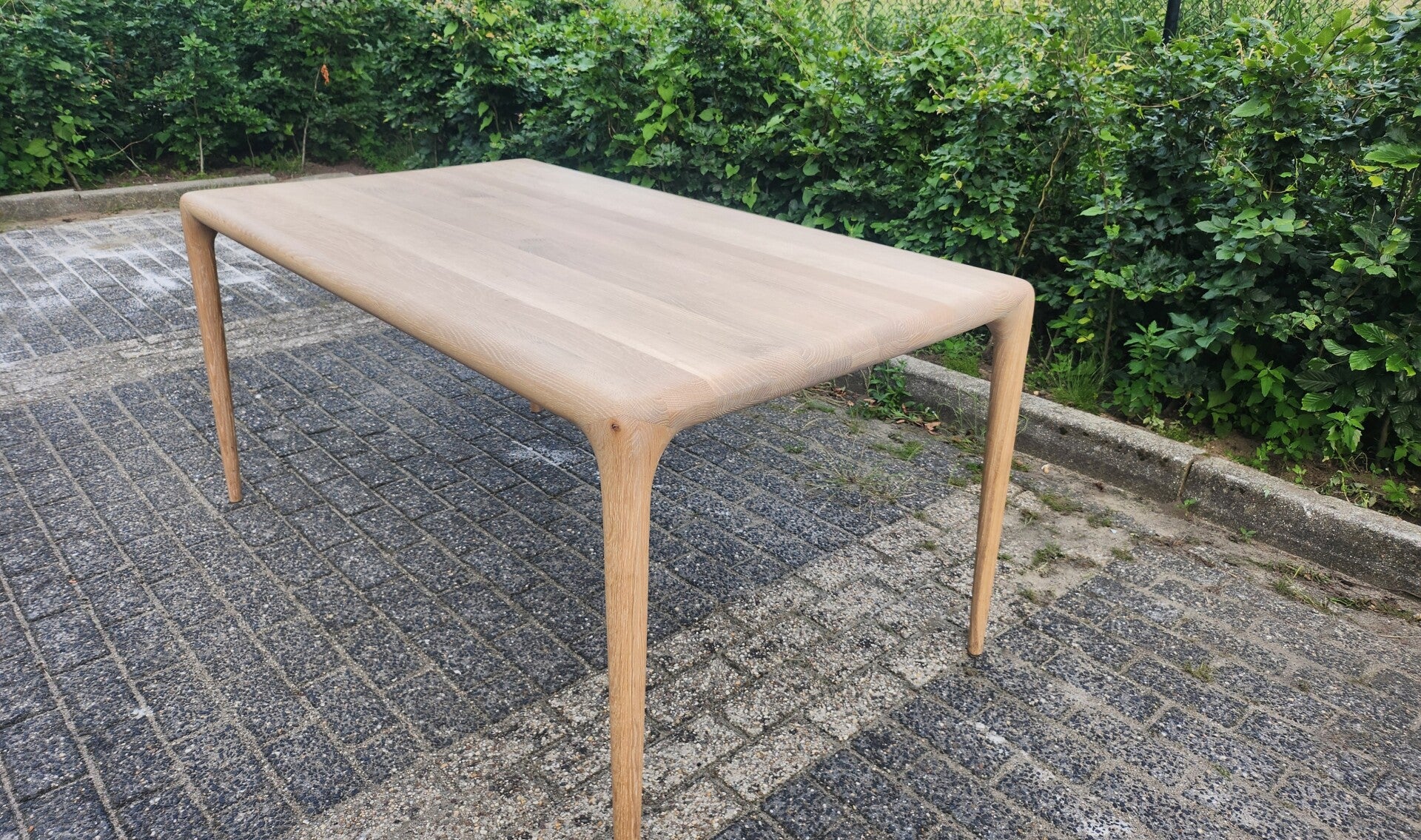 Artisan - Latus eettafel 160cm - oak white (2x) Showroommodel