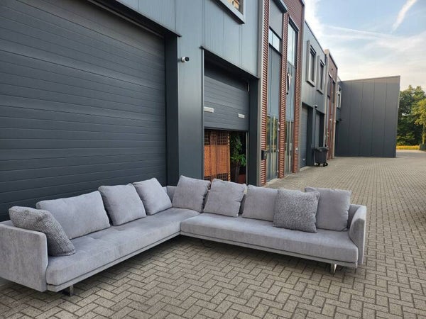 Walter Knoll - Prime Time hoekbank + poef in stof