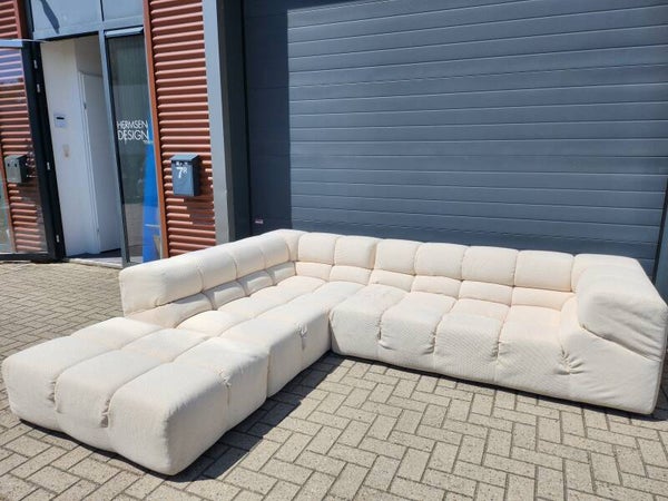 B&B italia Tufty Time bank by Patricia Urquiola