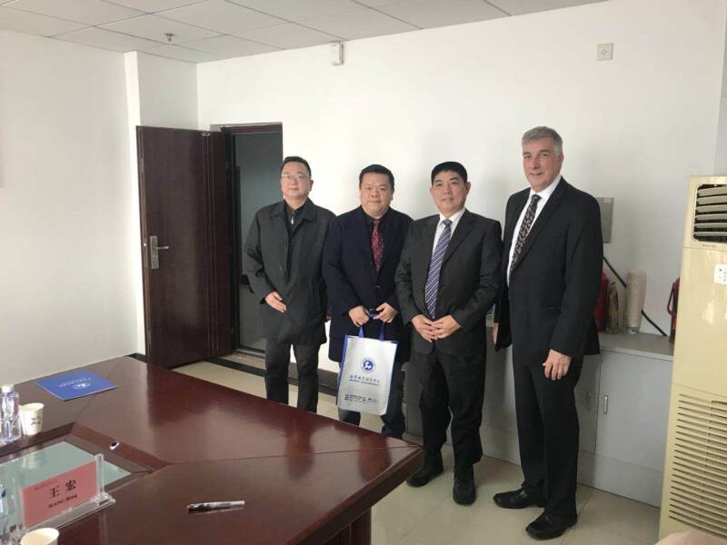 Visit of the delegation of Mr. Jean-Luc Gelinas to Wuhan University