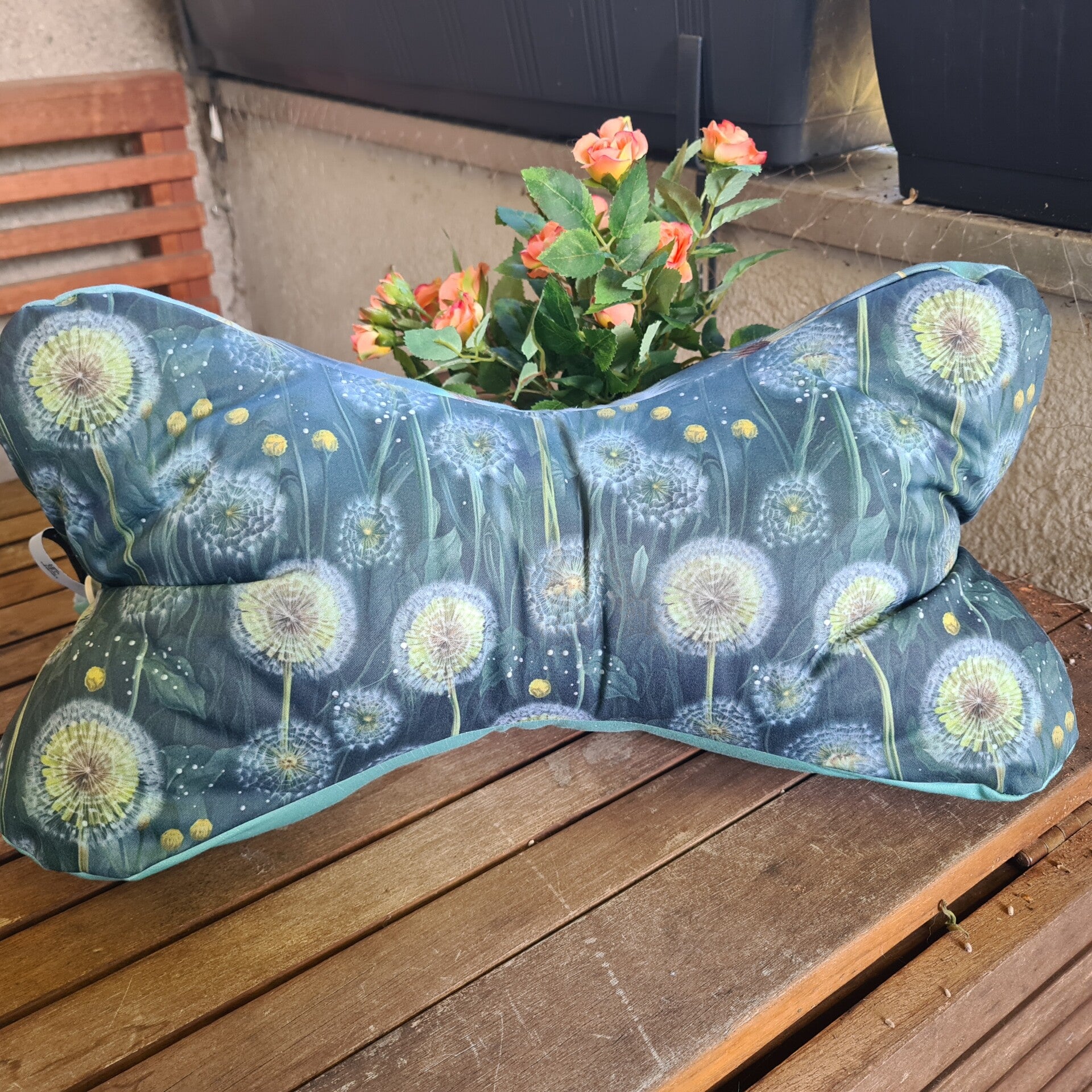 Leseknochen / Nackenkissen Pusteblume