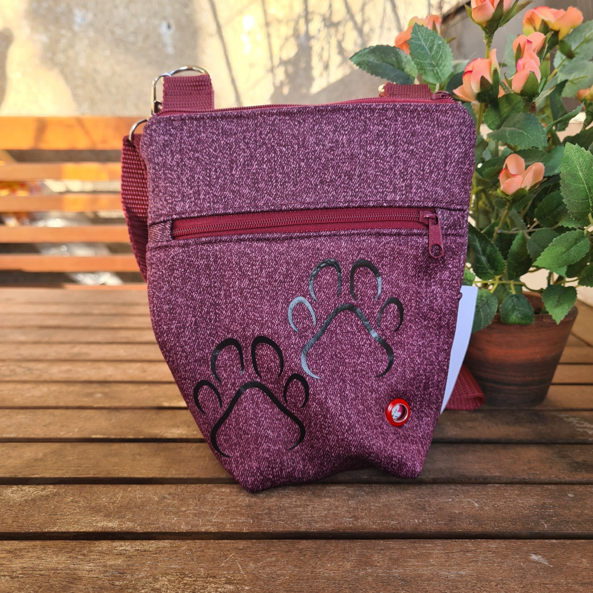 Gassibag Gassitasche, Crossbody bag softshell mit Pfote