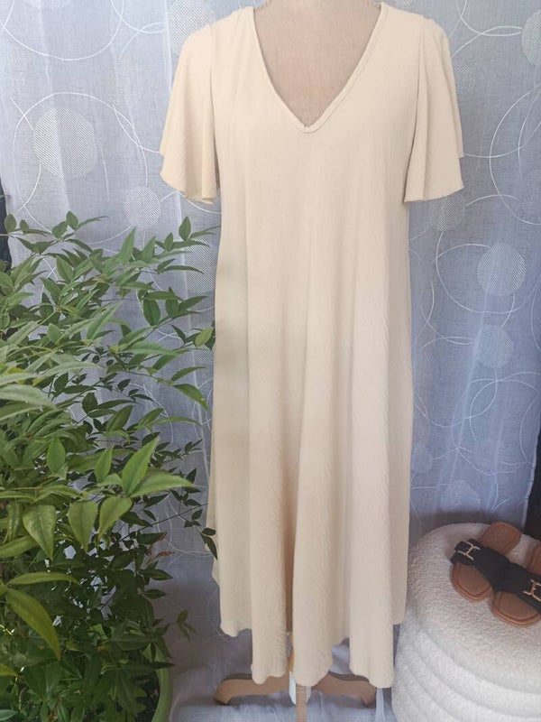 Robe beige légère