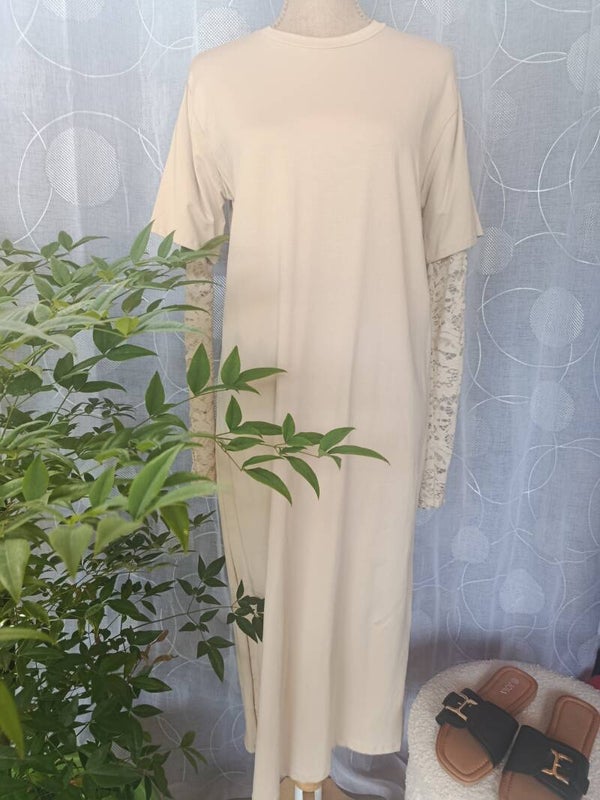 Robe manches en dentelle