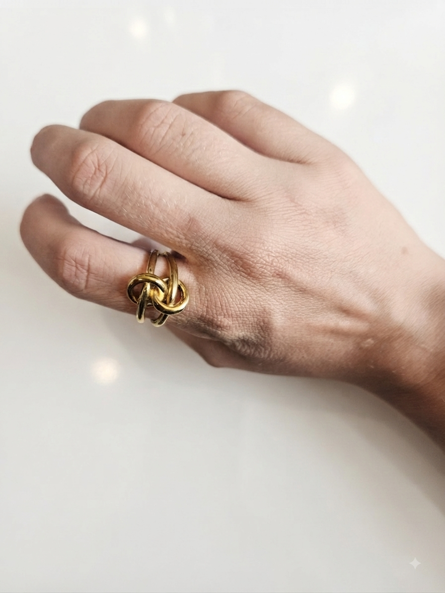 Knot ring stainless steel maat 19