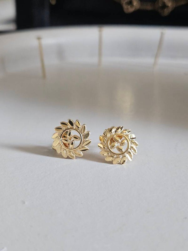 Earrings simple the best