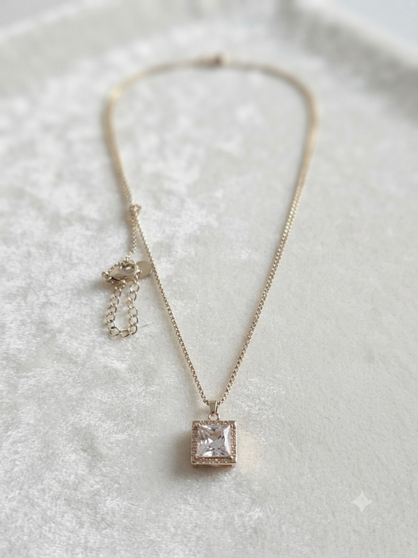 Necklace Square bling