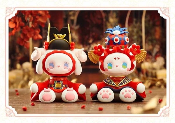 Emma's wedding figure pair confirmed box