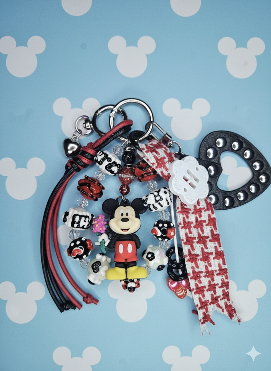 Handmade disney Mickey keychain / bagcharm