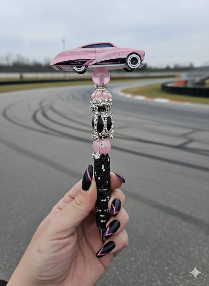 Pen car pink