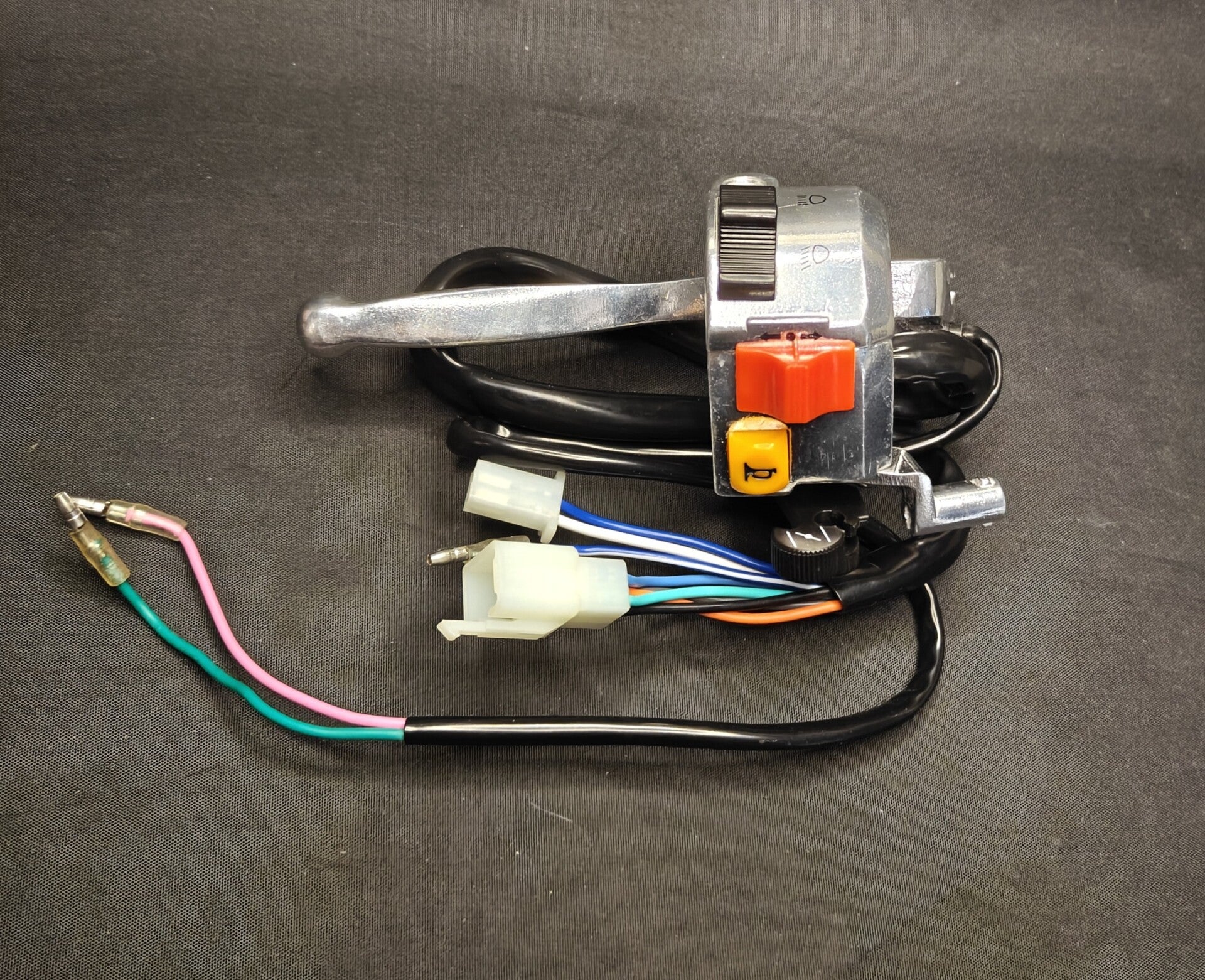 Vasen kahvarunko (kiinalaisiin menopeleihin)