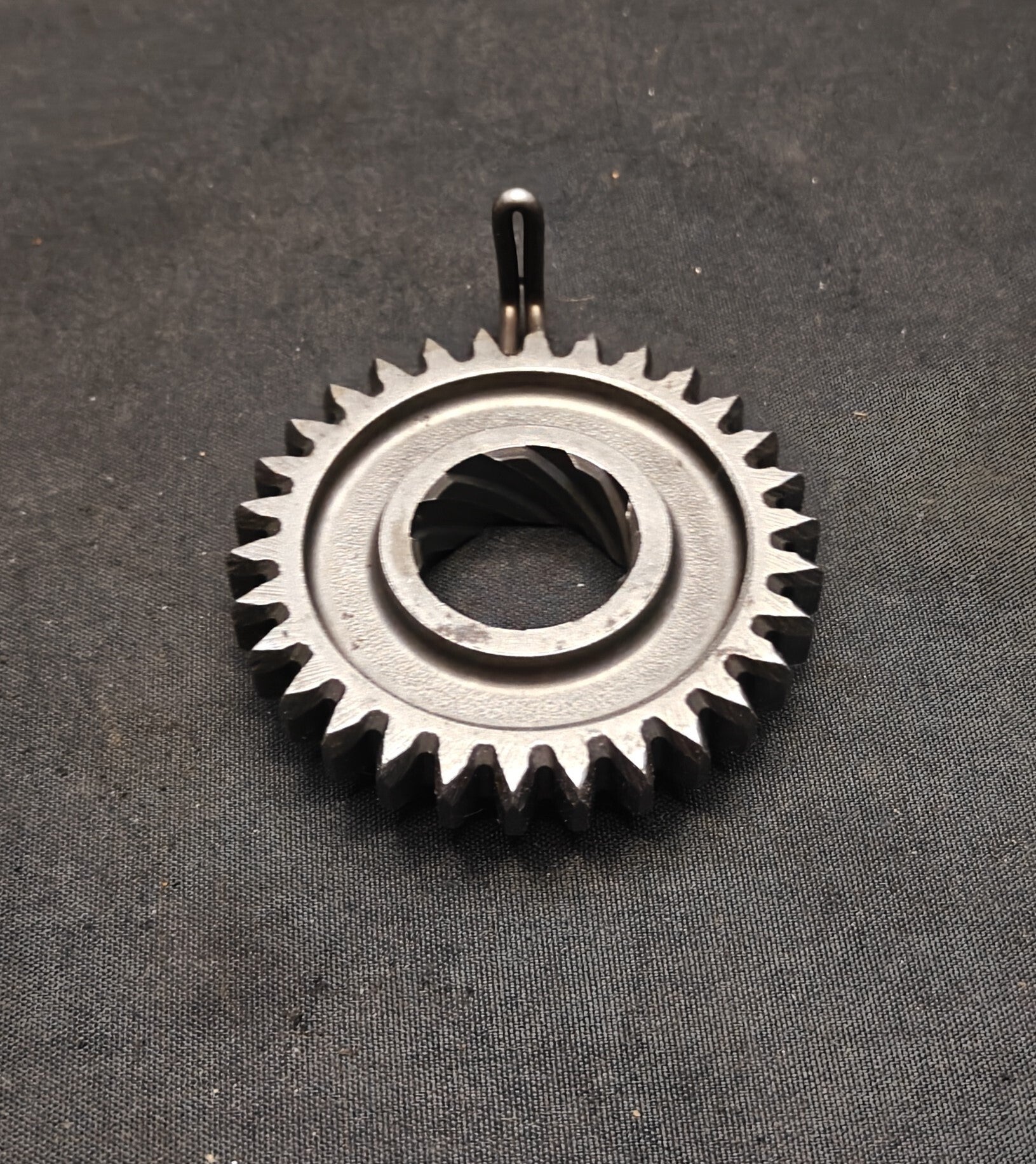 Suzuki PV S1 S R Käynnistyspolkimen ratas