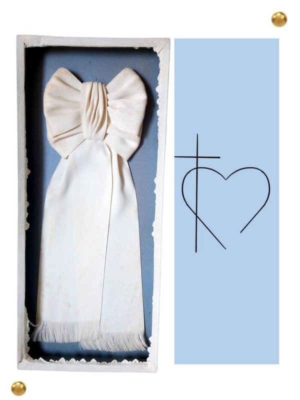 Antique First Communion Armband (Circa 1900)   Packaged Weight: 500 GRS