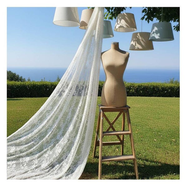 Antique French Stockman Mannequin Bust 4000gr Package packaged