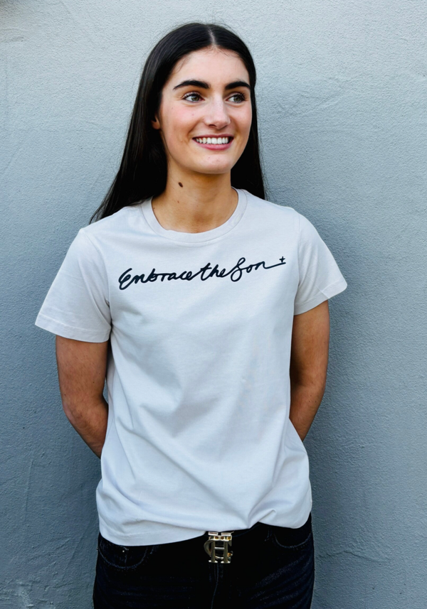 EMBRACE | Tee