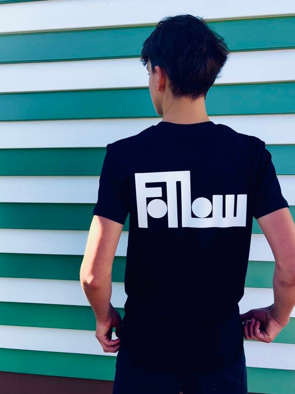 FOLLOW | Tee