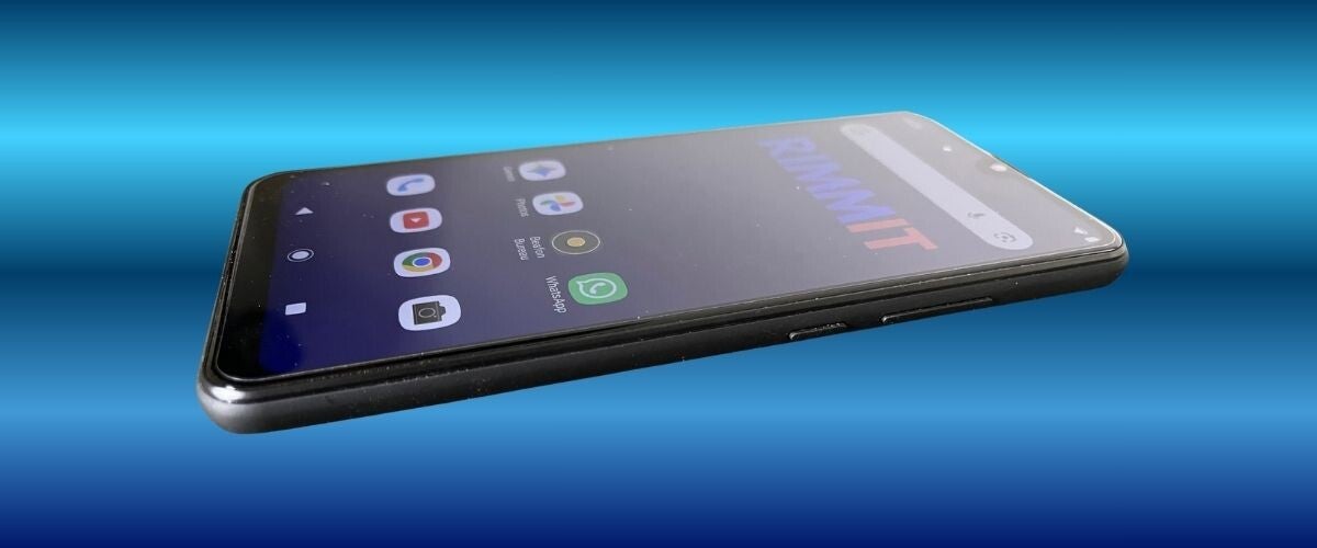 Vue du Beafon M6s Plus montrant son interface Android moderne