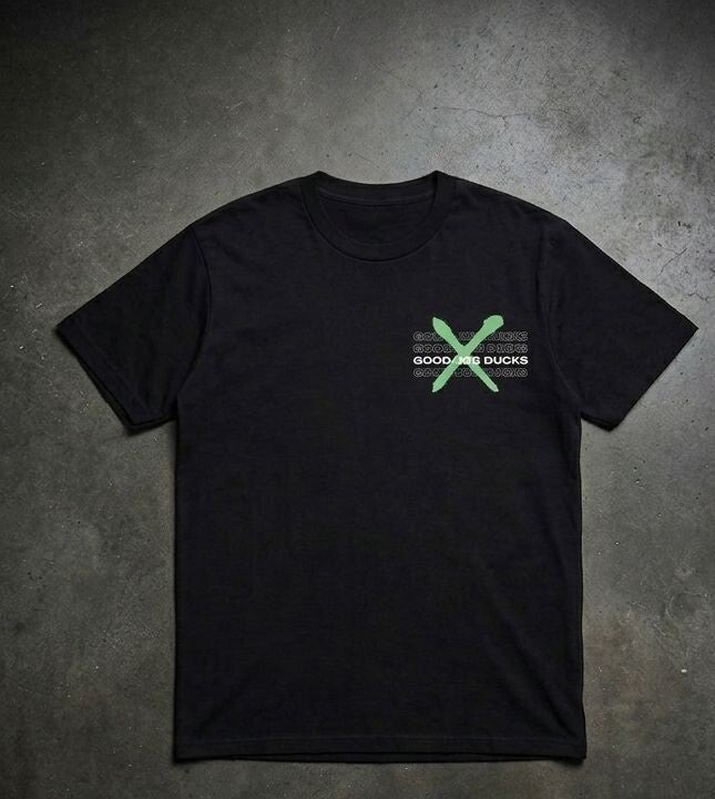Camiseta negra